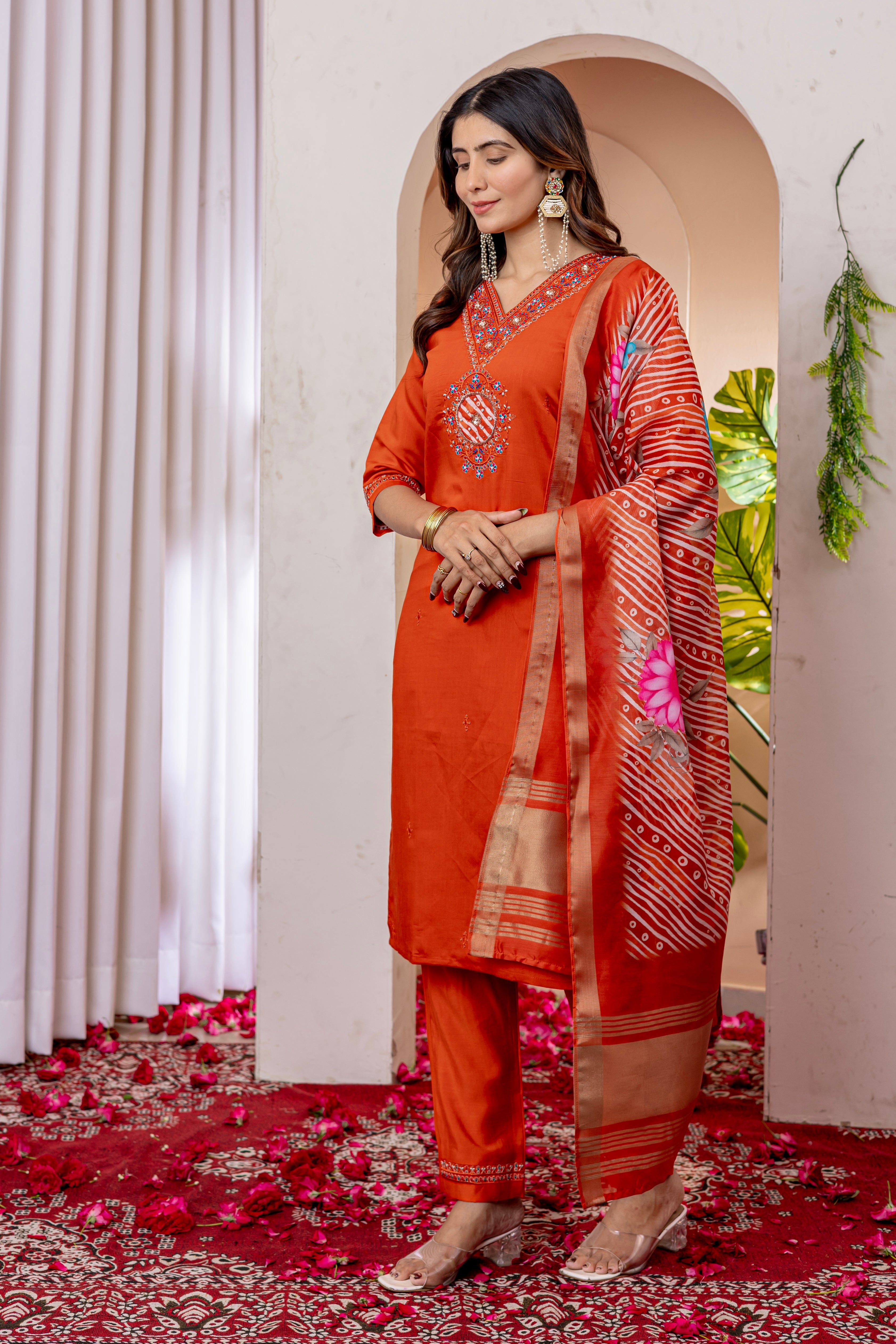 Simple & Beautiful Kurti