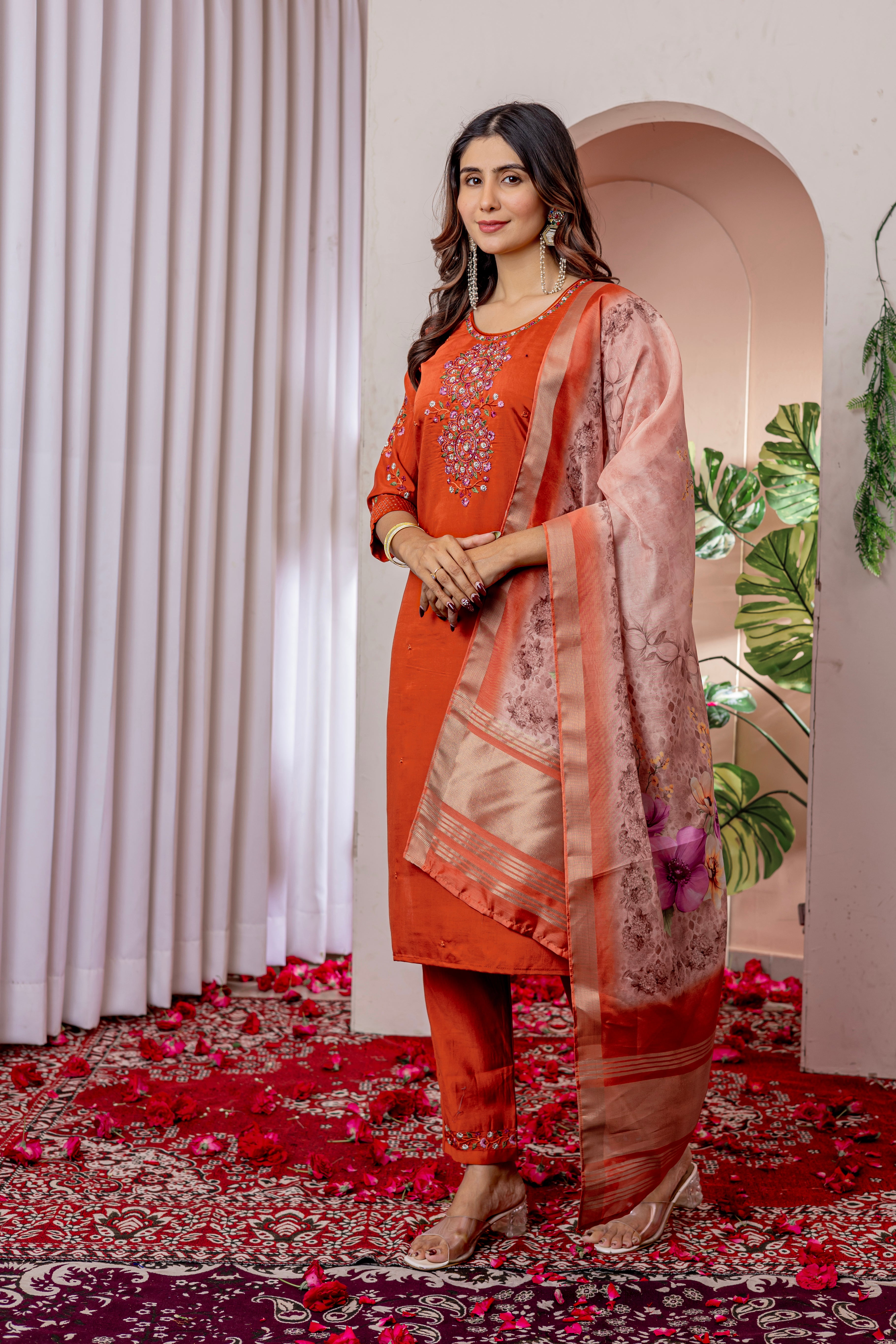 Graceful Straight Kurti Set with Chanderi Dupatta