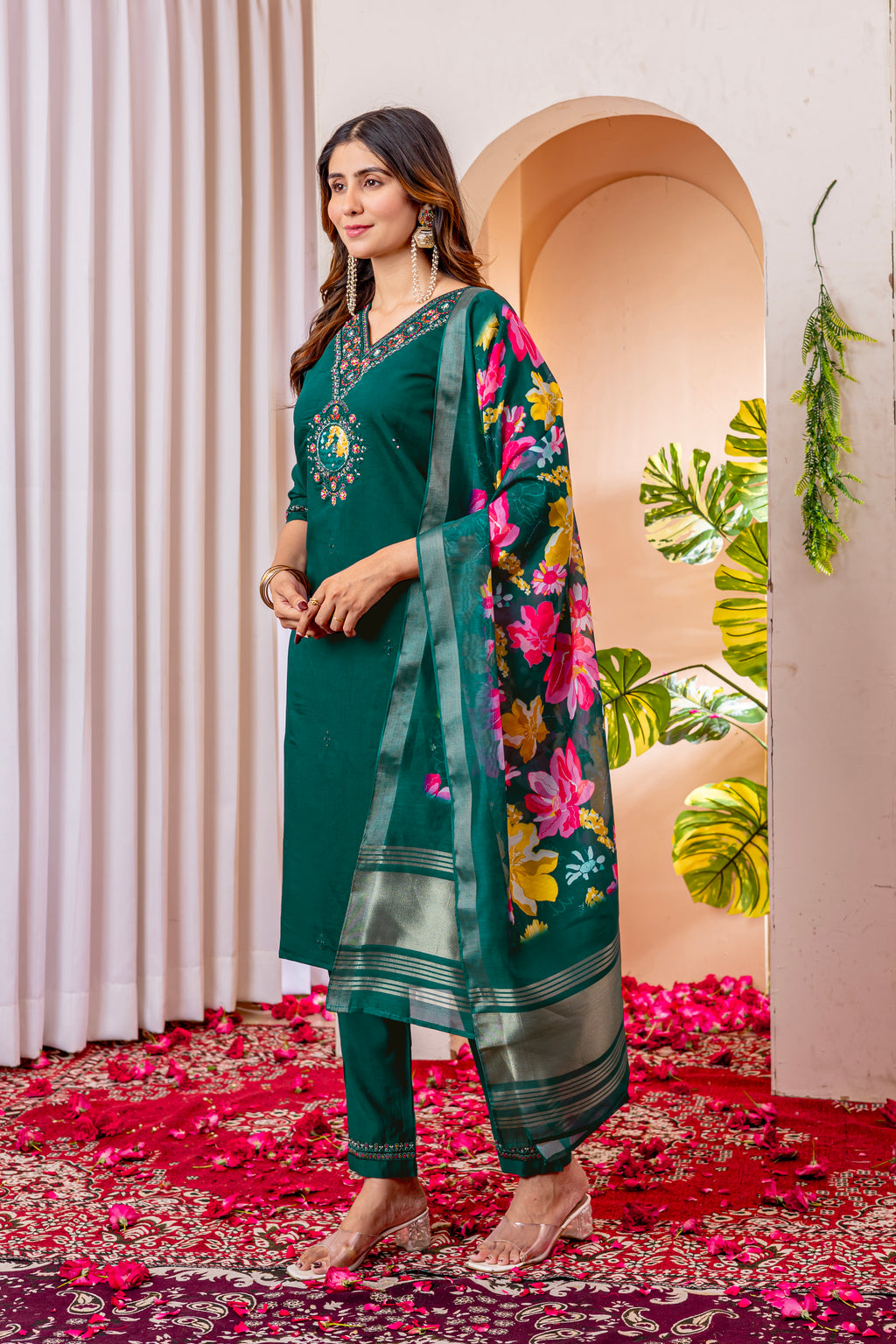Simple & Beautiful Kurti