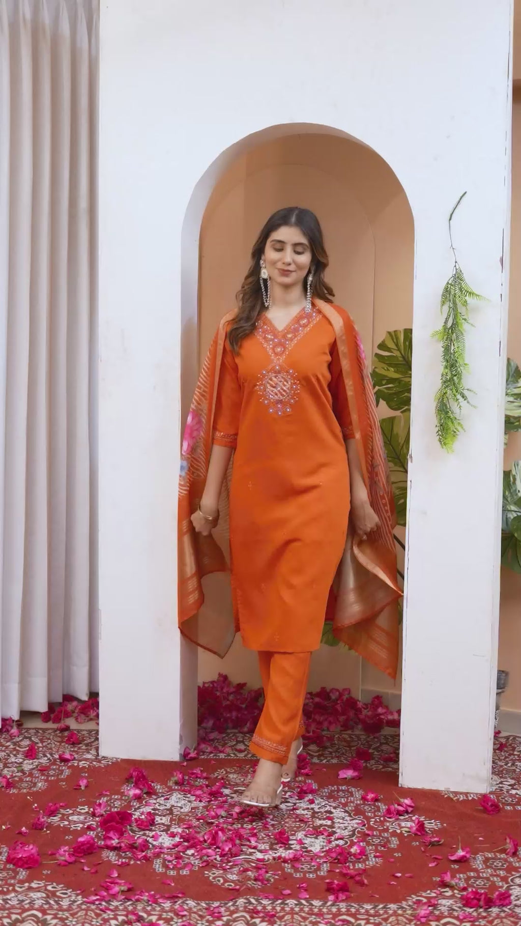 Simple & Beautiful Kurti