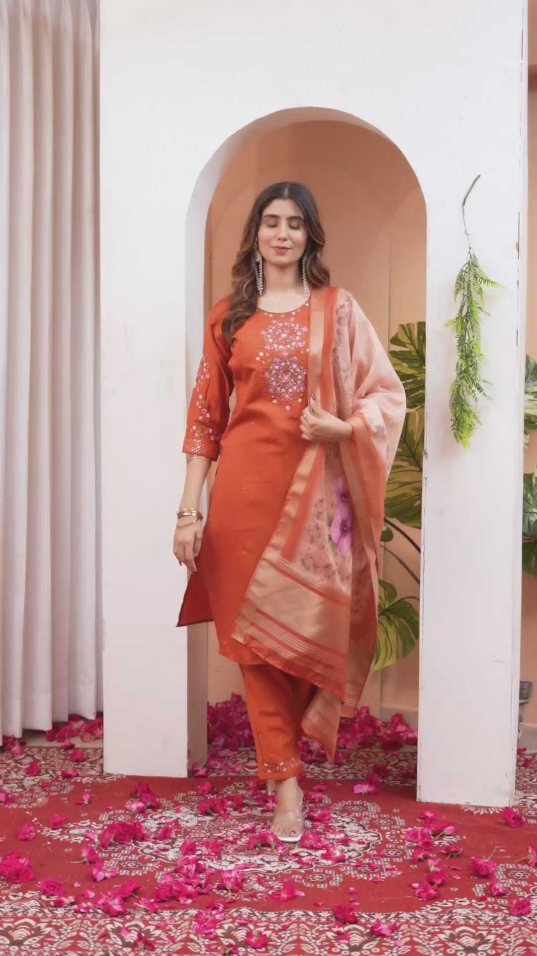 Graceful Straight Kurti Set with Chanderi Dupatta